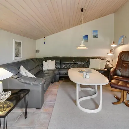 Elsy - 2-6km From The Sea By Interhome Feriehus