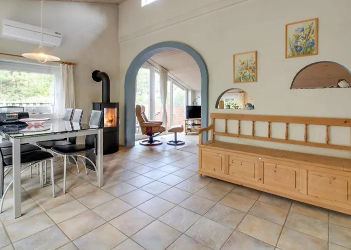 Elsy - 2-6km From The Sea By Interhome *